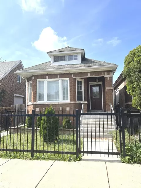 7324 S Oakley Ave, Chicago, IL 60636