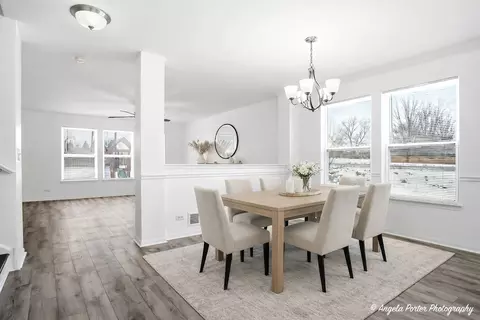 Dining - 1909 Kennedy Dr, Mchenry, IL 60050 photo 1 of 1