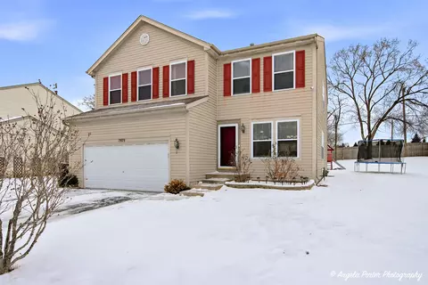 1909 Kennedy Dr, Mchenry, IL 60050