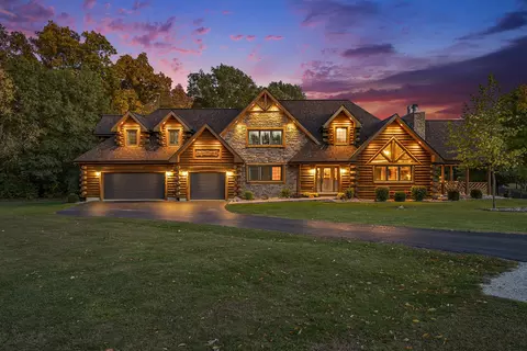 6125 Tulip Ln, Grant Park, IL 60940