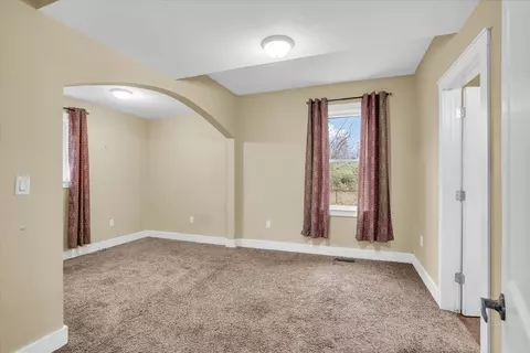 364 W Morris St, Bement, IL 61813 photo 18