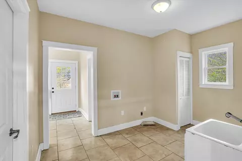 364 W Morris St, Bement, IL 61813 photo 11