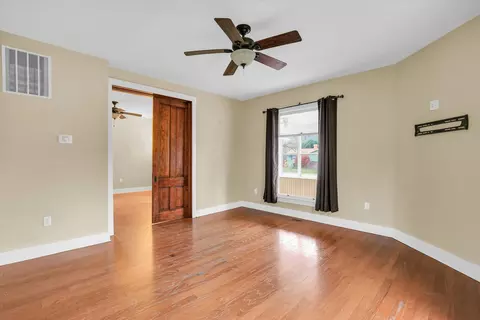 364 W Morris St, Bement, IL 61813 photo 15