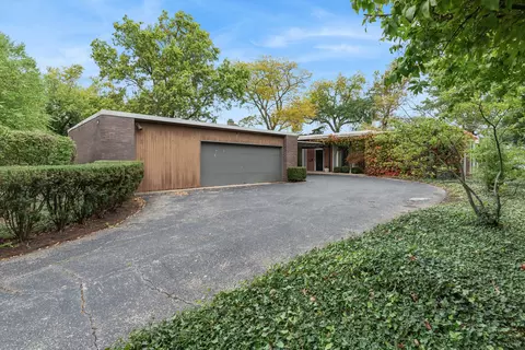 303 Sheridan Rd, Kenilworth, IL 60043