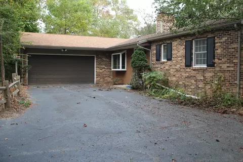 13279 Lovers Lane Rd, Princeton, IL 61356