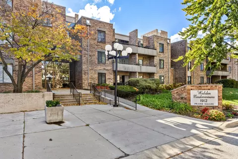 1912 Prairie Sq #209A, Schaumburg, IL 60173