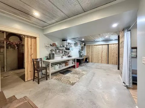 Other - 580 Delmar Dr, Freeport, IL 61032 photo 20 of 29