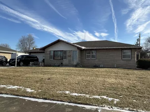 618 W Bevan Dr, Joliet, IL 60435