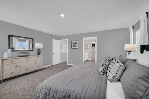 Bedroom - 300 Astor Ct, Elgin, IL 60124 photo 3 of 6