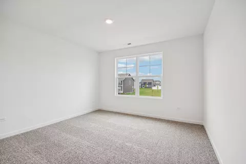 Bedroom - 319 Snowdrop Ln, Elgin, IL 60124 photo 2 of 13