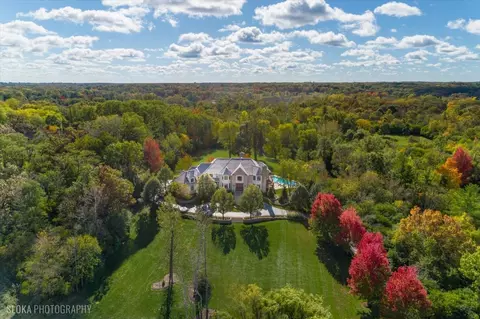 51 Brinker Rd, Barrington Hills, IL 60010