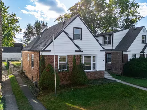 43 163rd St, Calumet City, IL 60409