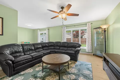 1310 Blair Ln, Hoffman Estates, IL 60169 photo 5