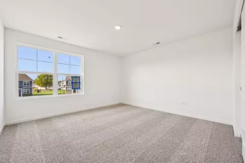 Bedroom - 1808 Overland Dr, Plainfield, IL 60586 photo 9 of 11
