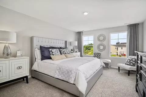 Bedroom - 1808 Overland Dr, Plainfield, IL 60586 photo 1 of 11