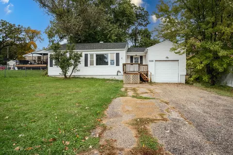 8920 Memory Trl, Wonder Lake, IL 60097