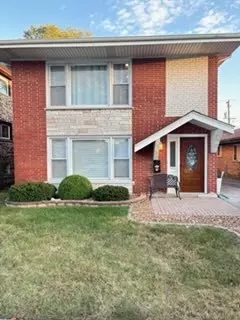 4825 Columbus Dr, Oak Lawn, IL 60453