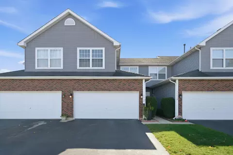 1512 Stoneridge Cir, Yorkville, IL 60560