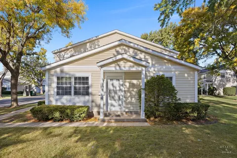 Exterior - 1208 Quincy Ct, Wheeling, IL 60090 photo 1 of 3