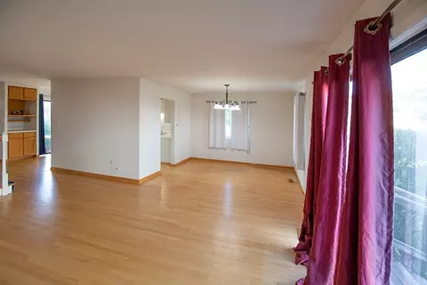 1643 Castbourne Ct, Wheaton, IL 60189 photo 14