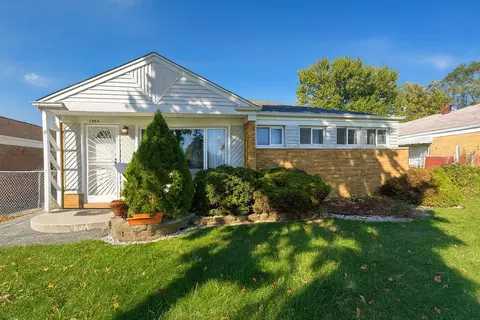 7964 S Knox Ave, Chicago, IL 60652