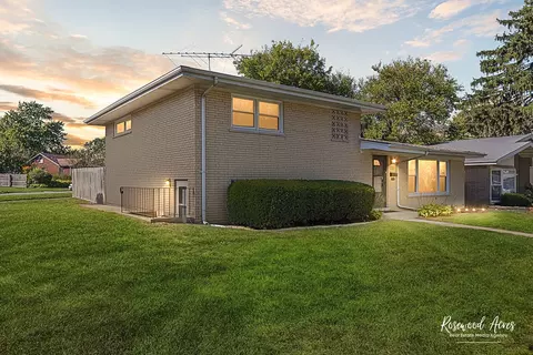 14508 Ingleside Ave, Dolton, IL 60419