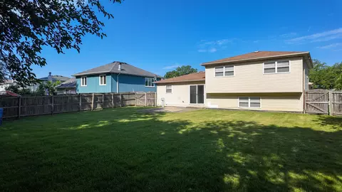 Exterior - 25601 S Linden Ave, Monee, IL 60449 photo 3 of 3
