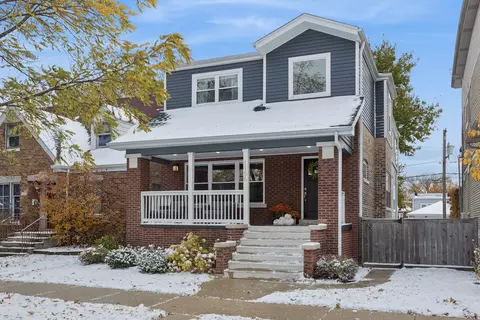 1156 Wesley Ave, Oak Park, IL 60304