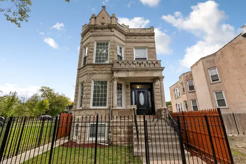 1826 S Drake Ave, Chicago, IL 60623