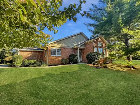 515 Shagbark Dr, Elgin, IL 60123 photo 2