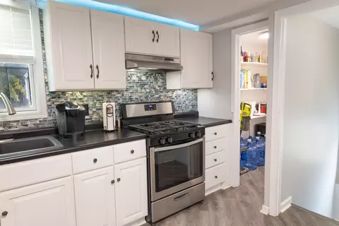 Kitchen - Undisclosed, Alsip, IL 60803 photo 2 of 3