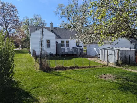 1485 S Burchard Ave, Freeport, IL 61032 photo 11