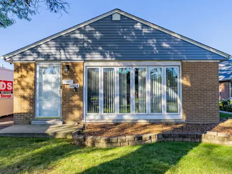 9904 S Cicero Ave, Oak Lawn, IL 60453