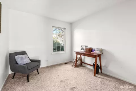 Bedroom - 170 Half Moon Cir, Aurora, IL 60504 photo 3 of 3