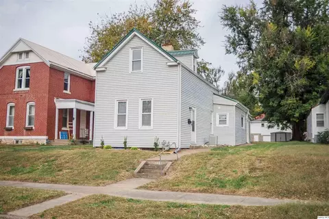 1313 Ohio St, Quincy, IL 62301