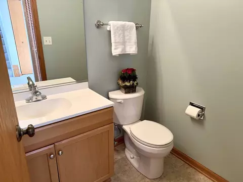 Bath - Undisclosed, Plainfield, IL 60544 photo 1 of 3