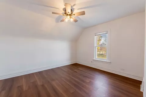 Bedroom - 702 E Side Dr, Geneva, IL 60134 photo 3 of 3