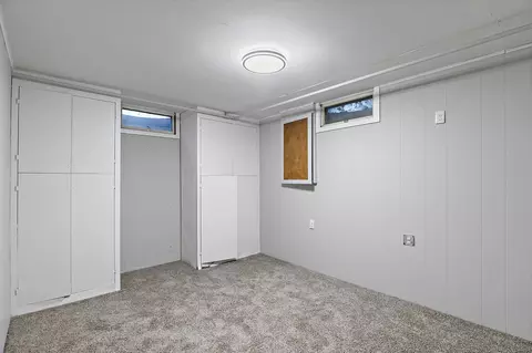 Bedroom - 1015 Lawrence Ave, Elgin, IL 60123 photo 4 of 4