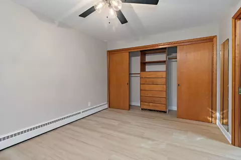 Bedroom - 1015 Lawrence Ave, Elgin, IL 60123 photo 3 of 4