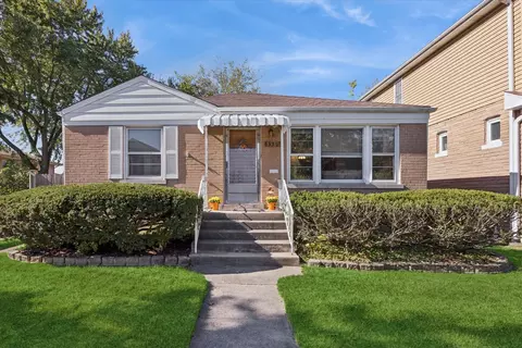 3334 Prairie Ave, Brookfield, IL 60513