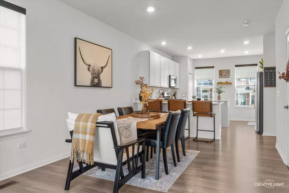 Dining - 506 Creek Dr, Oswego, IL 60543 photo 1 of 2