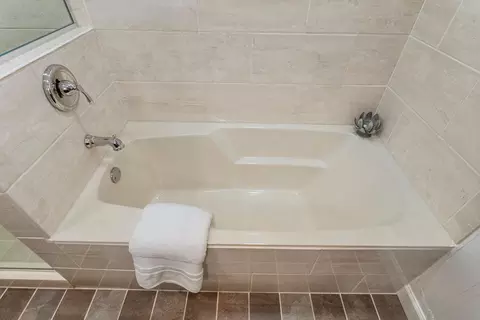 1111 W John St, Champaign, IL 61821 photo 27