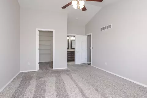 3291 Marimarsh Ln, Normal, IL 61761 photo 32