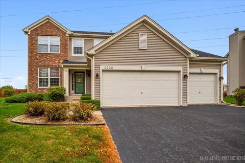 3228 Millrace Ln, Montgomery, IL 60538