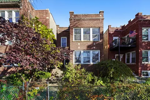 5025 N Troy St, Chicago, IL 60625