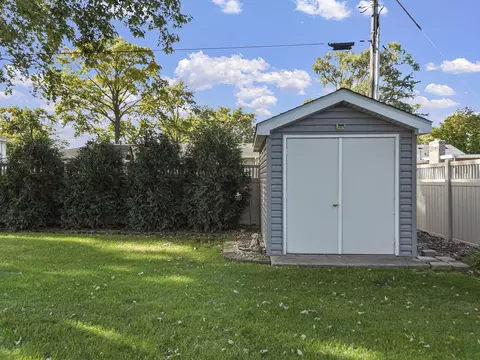 Exterior - 19714 Greenview Ave, Mokena, IL 60448 photo 1 of 4