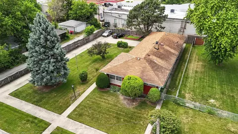 View/Area - 16632 Emerald Ave, Harvey, IL 60426 photo 2 of 2