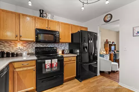 Kitchen - 1818 Lobelia Ln, Plainfield, IL 60586 photo 1 of 2