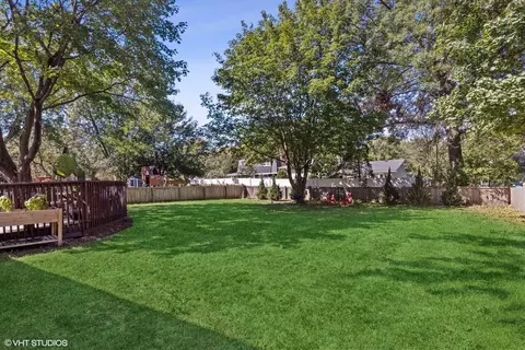 Undisclosed, Naperville, IL 60540 photo 6