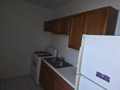 543 E 60th St #4, Chicago, IL 60637 photo 2